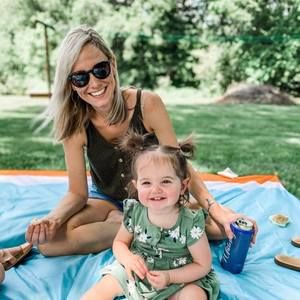 Meet your Posher, Whitney